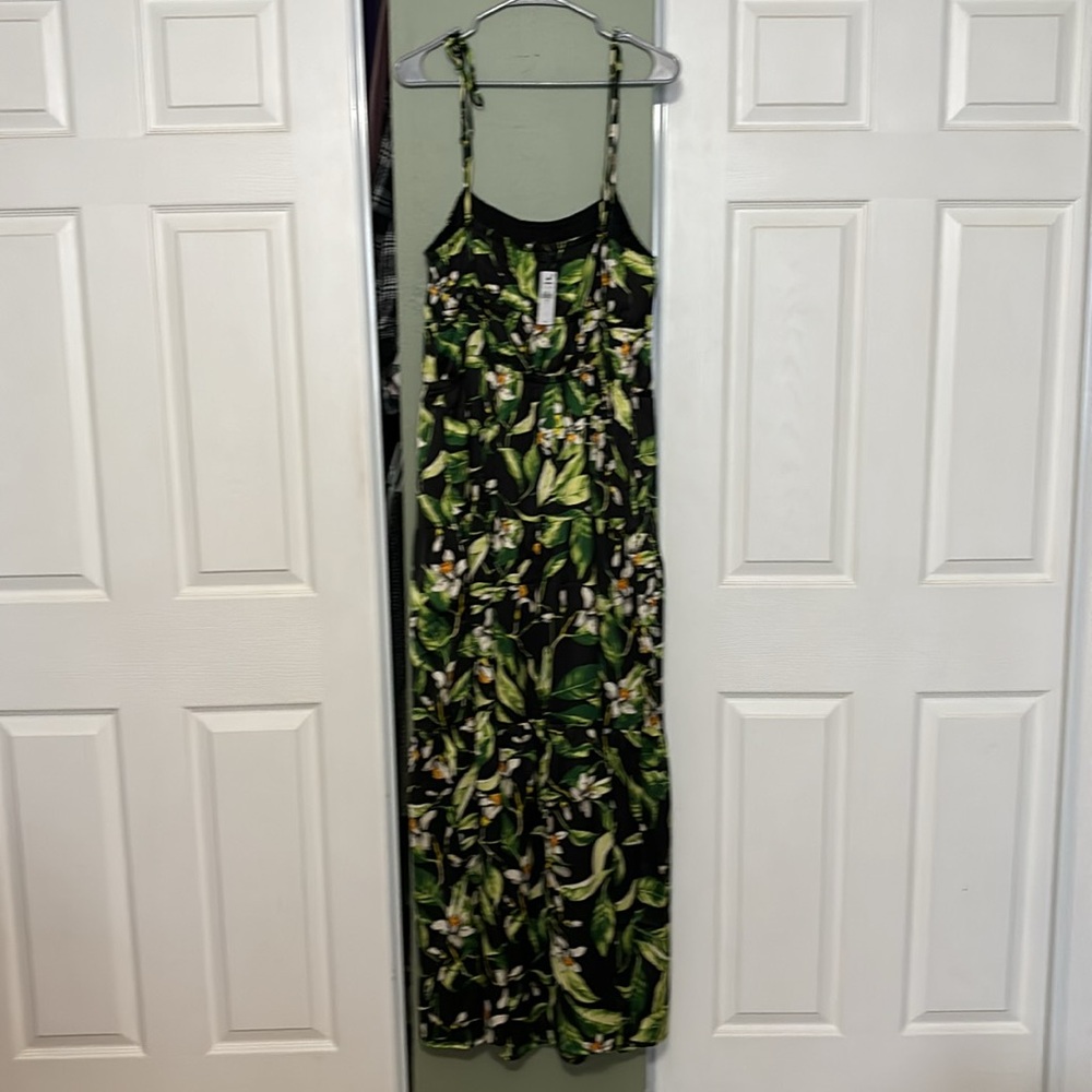 NWT EXPRESS Floral Square Neck Sleeveless Tie Shoulder Ruched Tiered Maxi Dress - Picture 11 of 17